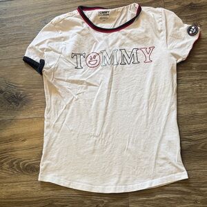 Tommy Hilfiger White Tee with Multicolor Logo